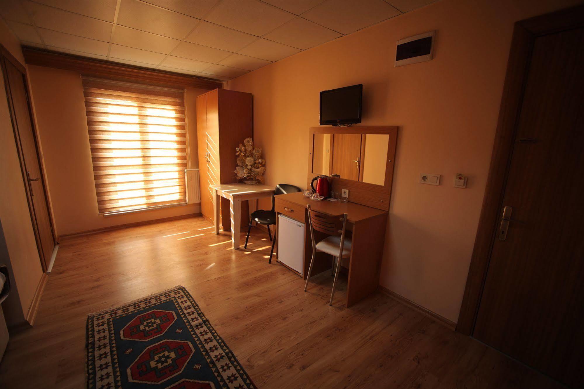 Avcilar Vizyon Hotel Provincia di Provincia di Istanbul Esterno foto