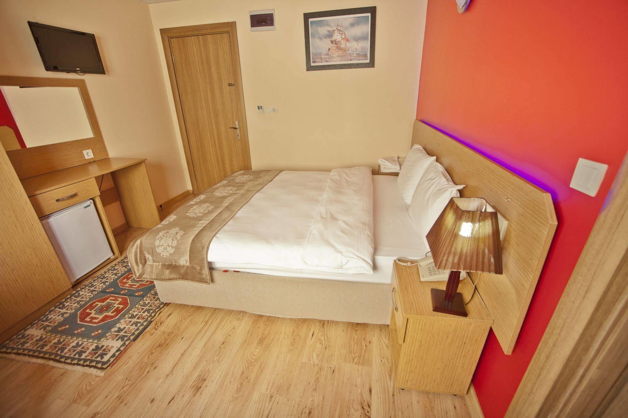Avcilar Vizyon Hotel Provincia di Provincia di Istanbul Esterno foto